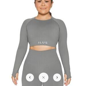 ILUS Seamlux gray long sleeve crop top athleisure athletic Intensify top